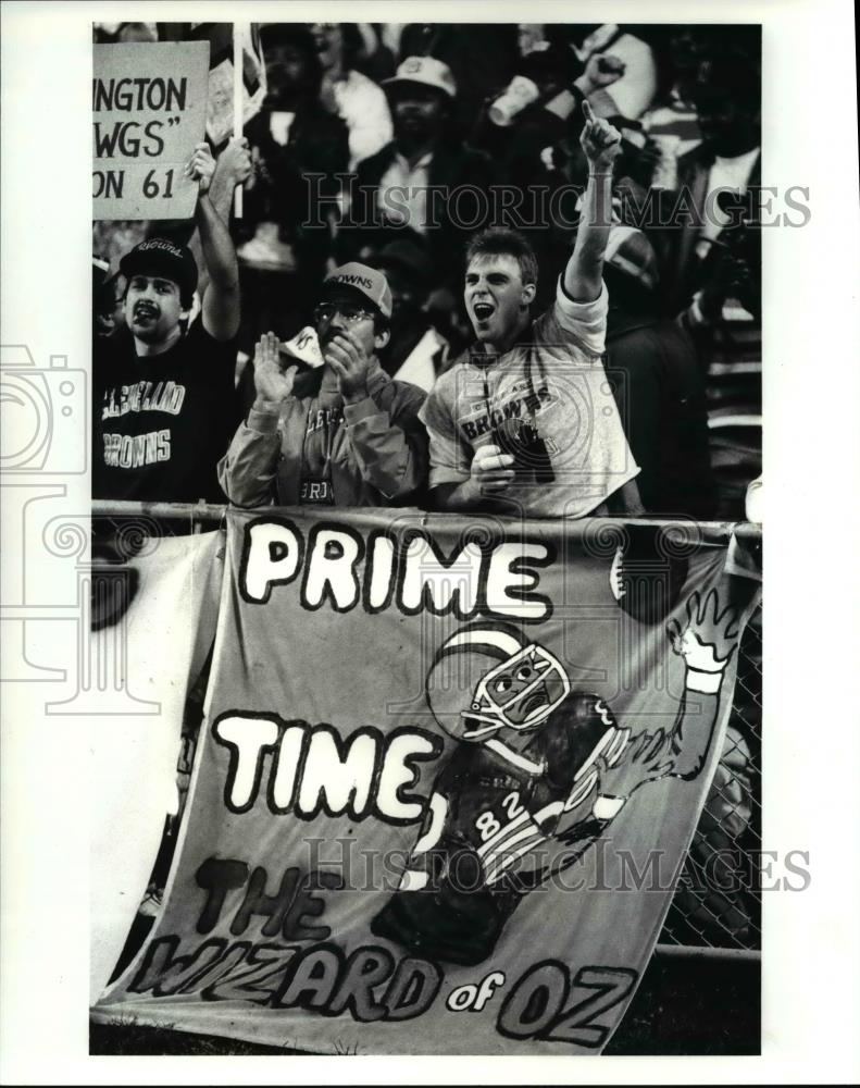 1986 Press Photo Don Gohoul Novotany, a Cleveland Browns fan - Historic Images