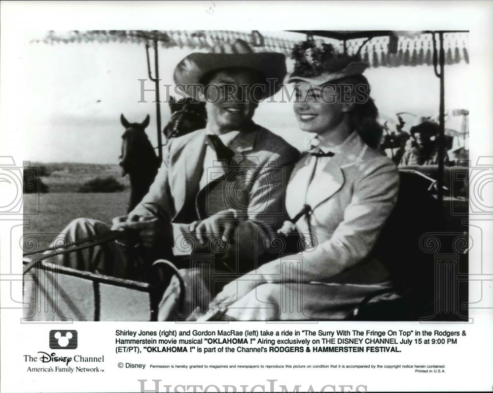 1991 Press Photo Shirley Jones Gordon MacRae in The Surry With the Fringe on Top - Historic Images