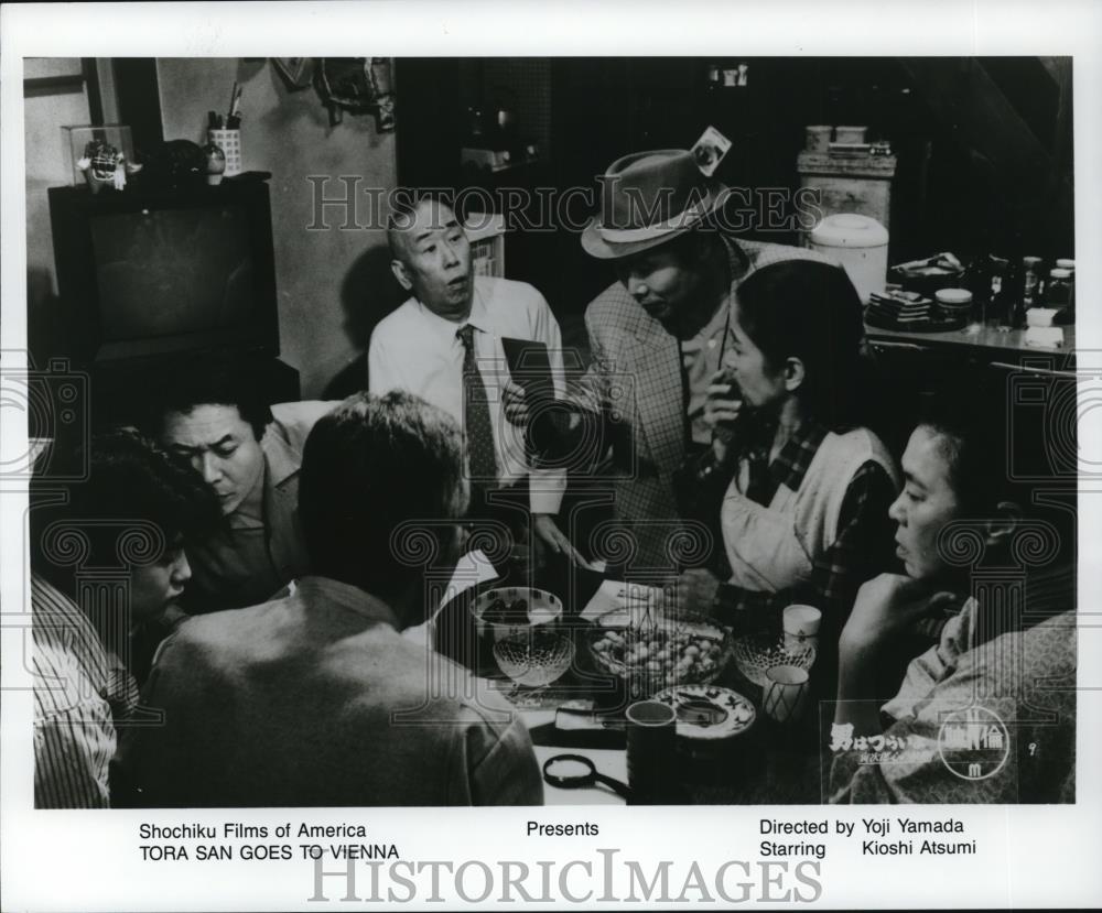 1969 Press Photo Kiyoshi Atsumi in Tora-San Goes to Vienna - Historic Images