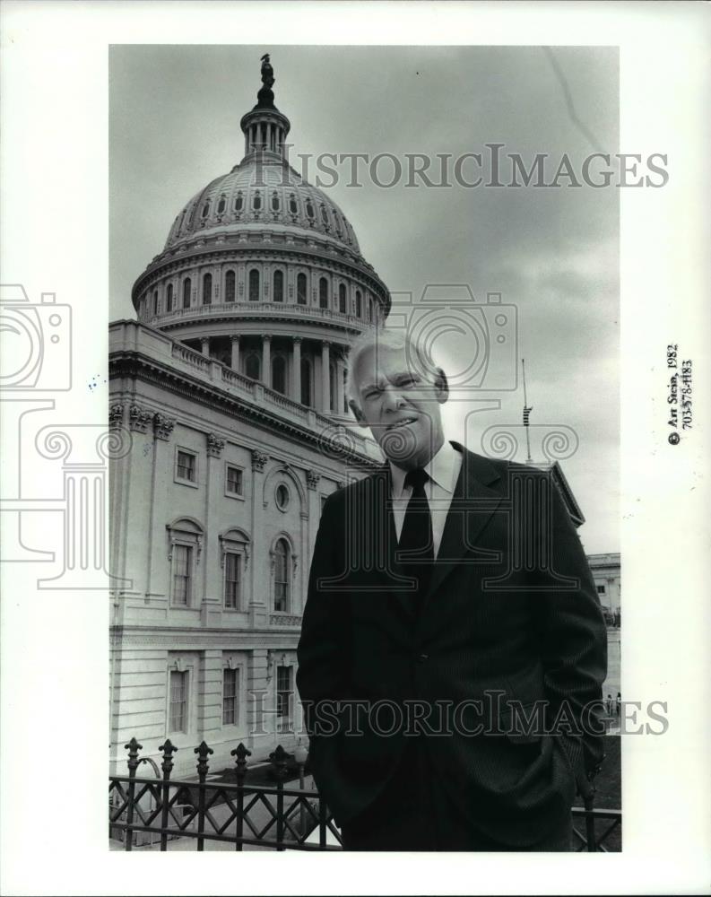 1982 Press Photo Charles Whalen - Historic Images