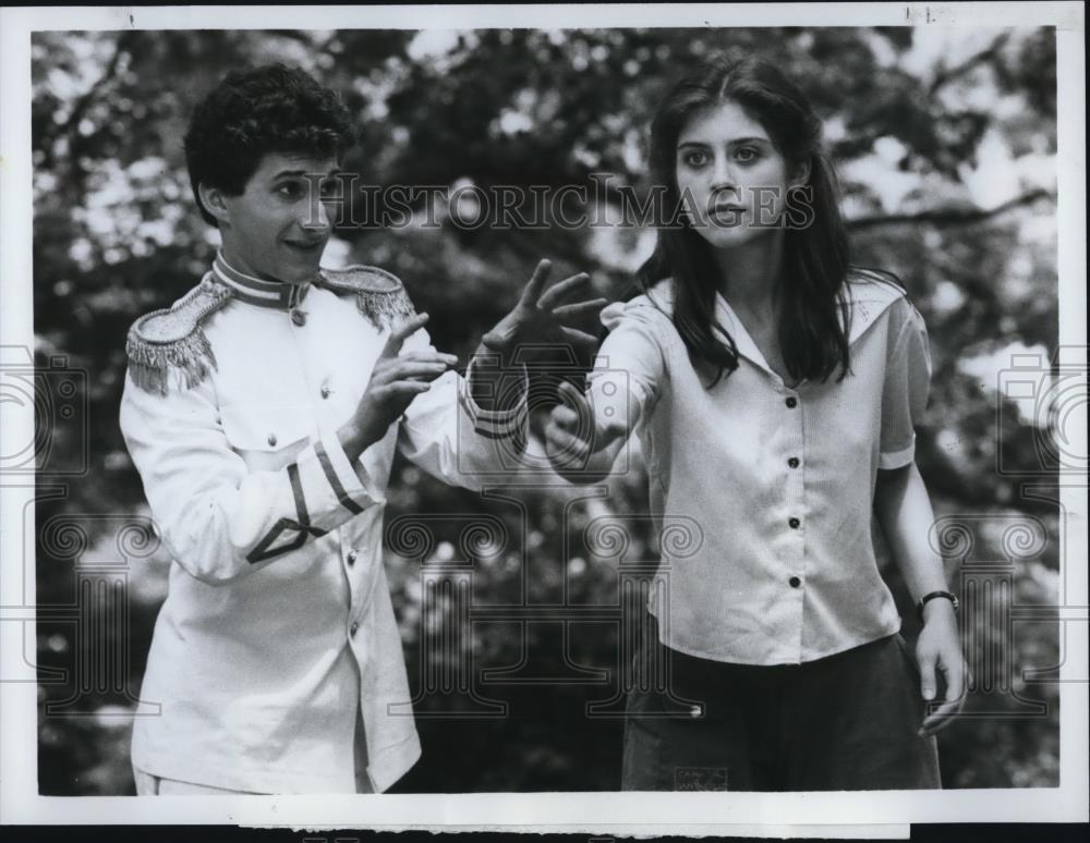 1982 Press Photo Albert Macklin and Helen Slater in &quot;Amy and the Angel&quot; - Historic Images