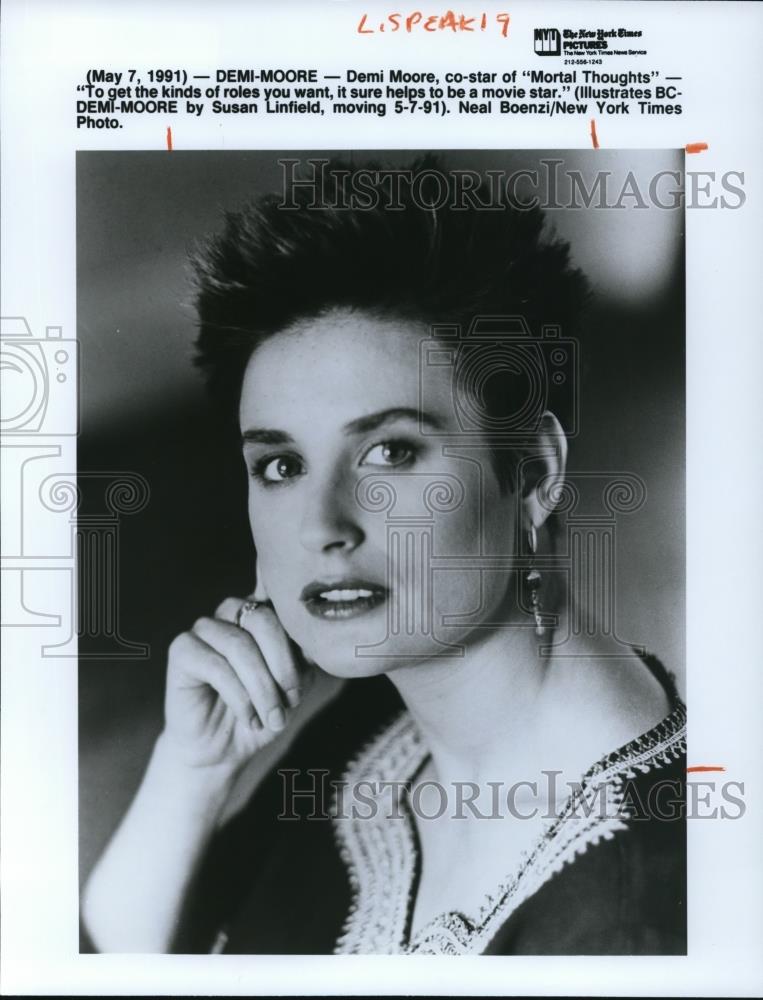 1993 Press Photo Demi Moore in Moral Thoughts - Historic Images