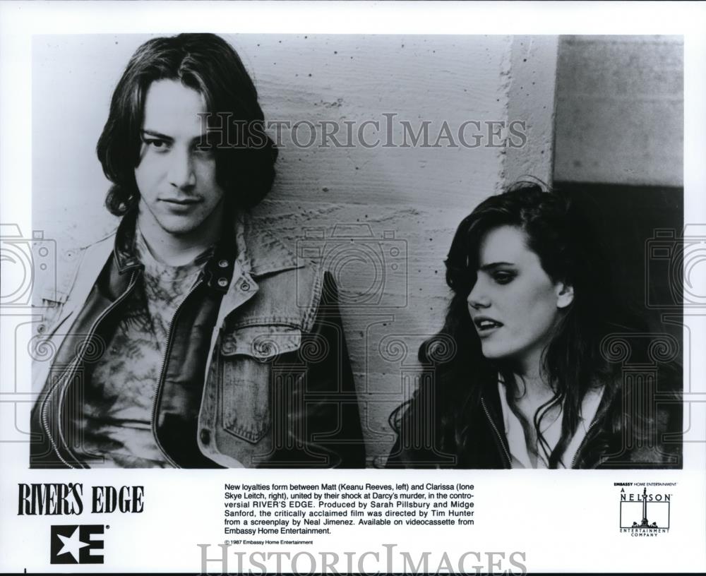 1988 Press Photo Keanu Reeves and Lone Skye Leitch "River's Edge" - cvp43024 - Historic Images