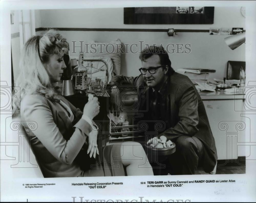 1989 Press Photo Teri Garr and Randy Quaid in Out Cold - cvp45056 - Historic Images
