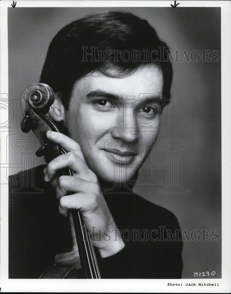 1986 Press Photo Paul Neubauer Violinist - Historic Images