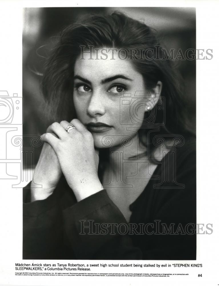 1993 Press Photo Madchen Amick stars as Tanya Robertson in Sleepwalkers - Historic Images