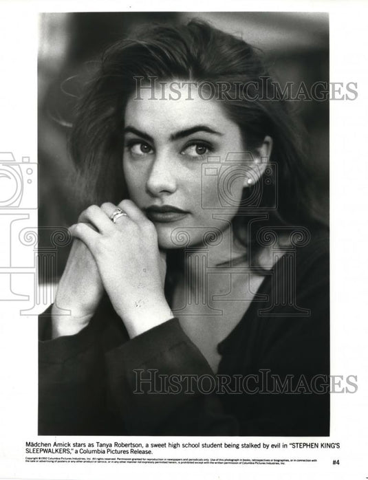 1993 Press Photo Madchen Amick stars as Tanya Robertson in Sleepwalkers - Historic Images