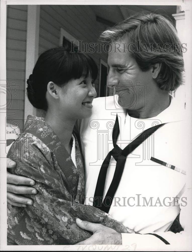 1990 Press Photo Scott Bakula, Leila Hee Olsen in Quantum Leap - cvp72573 - Historic Images