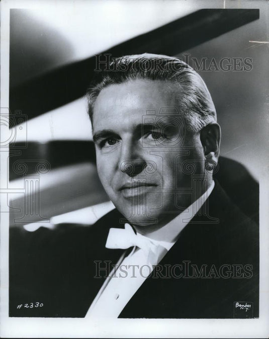 1974 Press Photo Pianist Hans Richter - cvp48671 - Historic Images