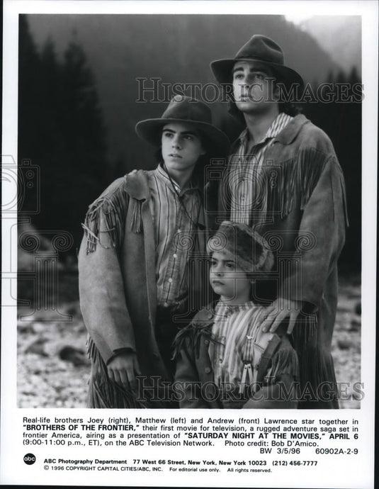 1996 Press Photo Joe Matthew and Andrew Lawrence in Brothers of the Frontier - Historic Images