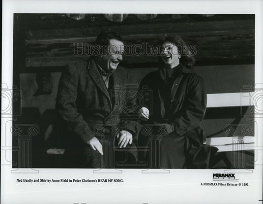 1993 Press Photo Ned Beatty and Shirley Anne Field in Hear My Song - cvp48063 - Historic Images