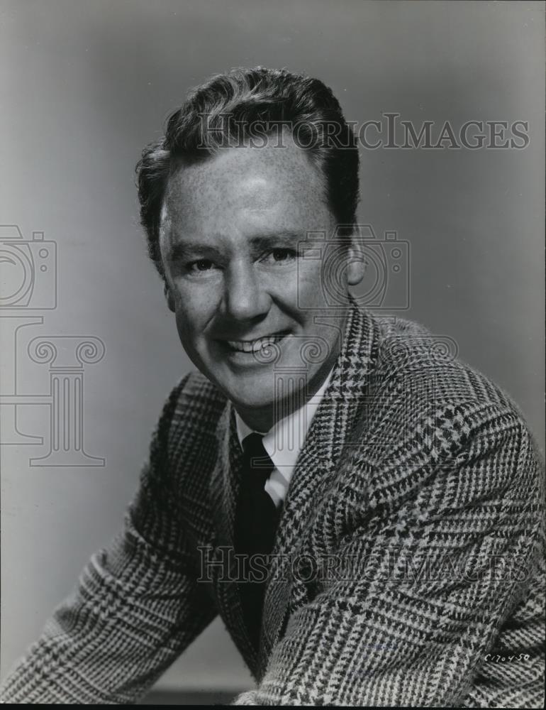 1957 Press Photo Van Johnson - cvp79473 - Historic Images