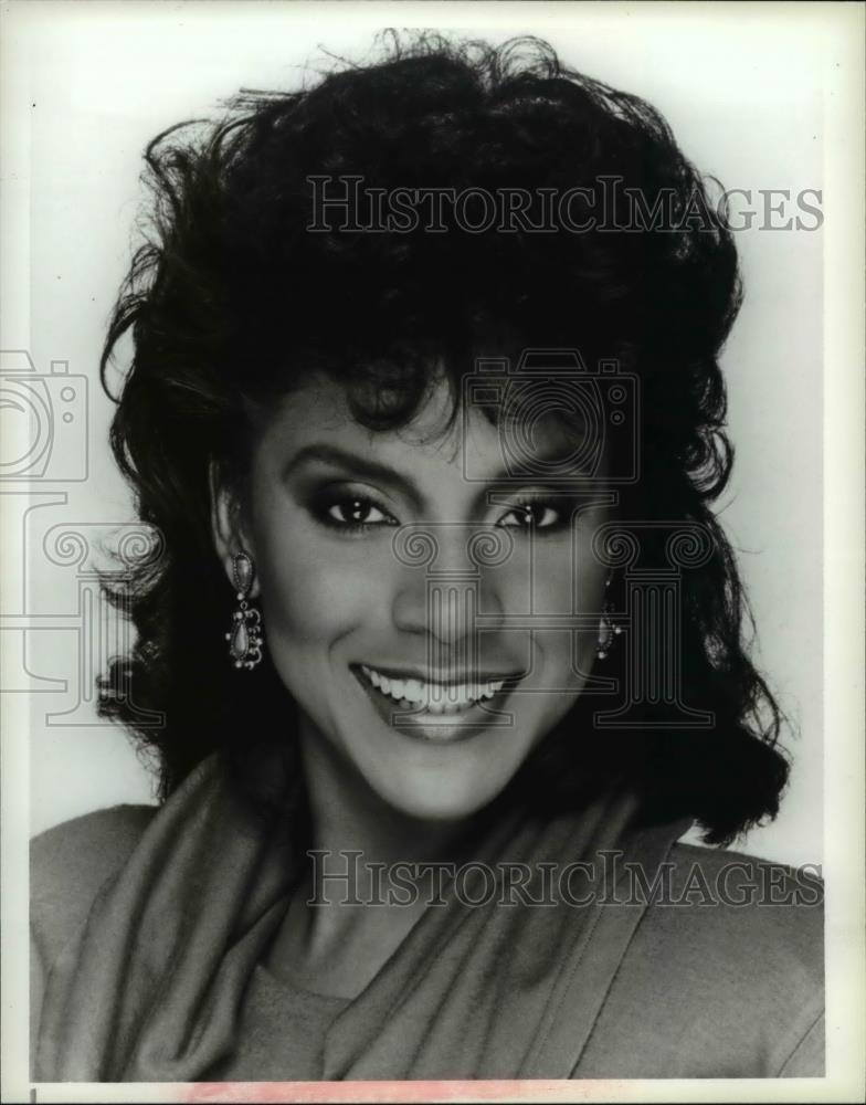 1986 Press Photo Phylicia Rashad in The Cosby Show - cvp76073 - Historic Images