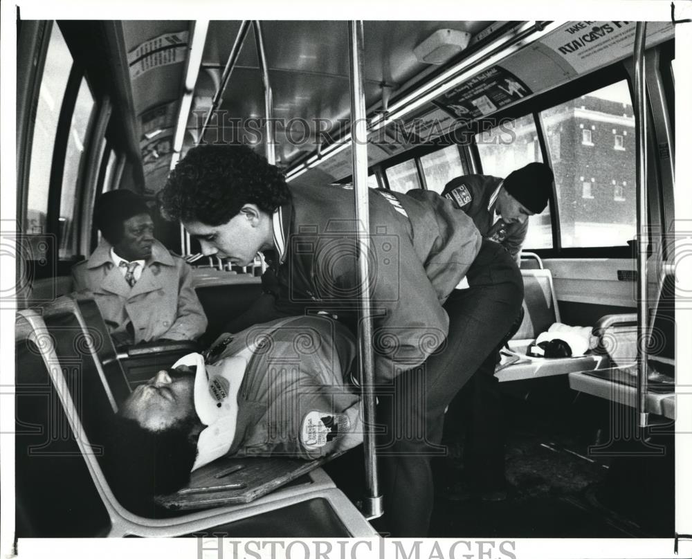 1989 Press Photo Bus RTA Accident - Historic Images