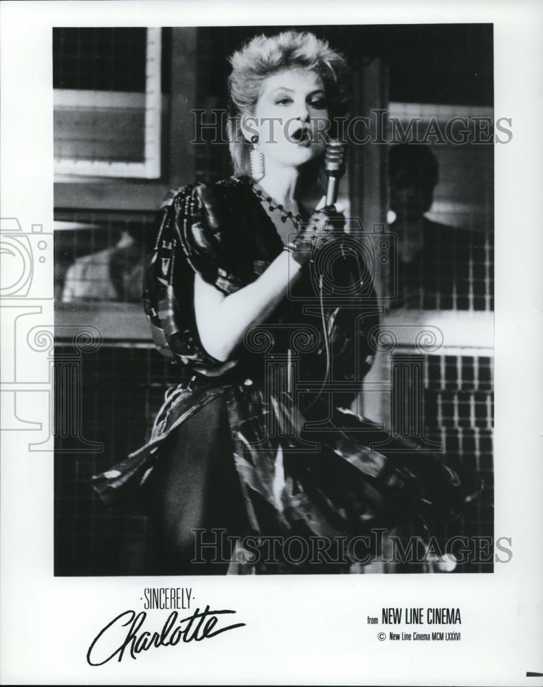 1986 Press Photo Isabelle Huppert in Sincerely Charlotte - Historic Images