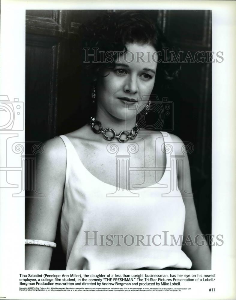 1991 Press Photo Penelope Ann Miller in &quot;The Freshman&quot; - cvp45584 - Historic Images