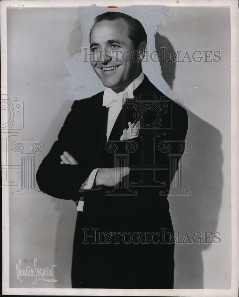 1947 Press Photo Wayne King - Historic Images