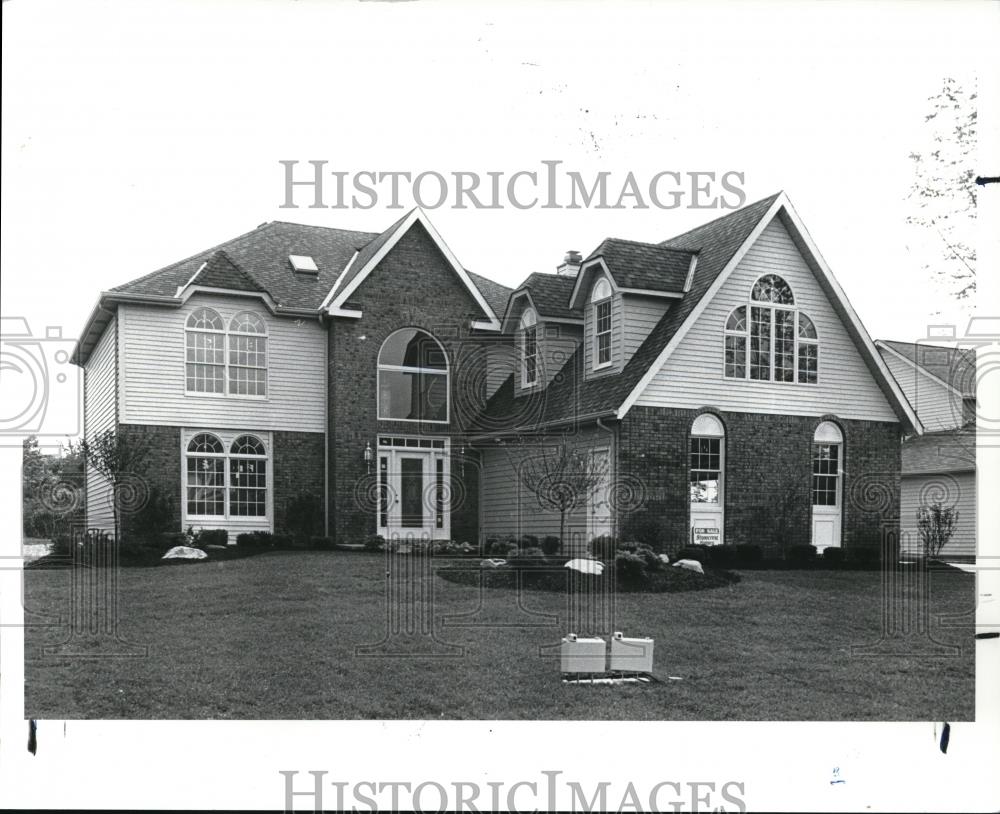 1988 Press Photo The Homearana by Stonecrest Homes Inc. of Strongsville - Historic Images