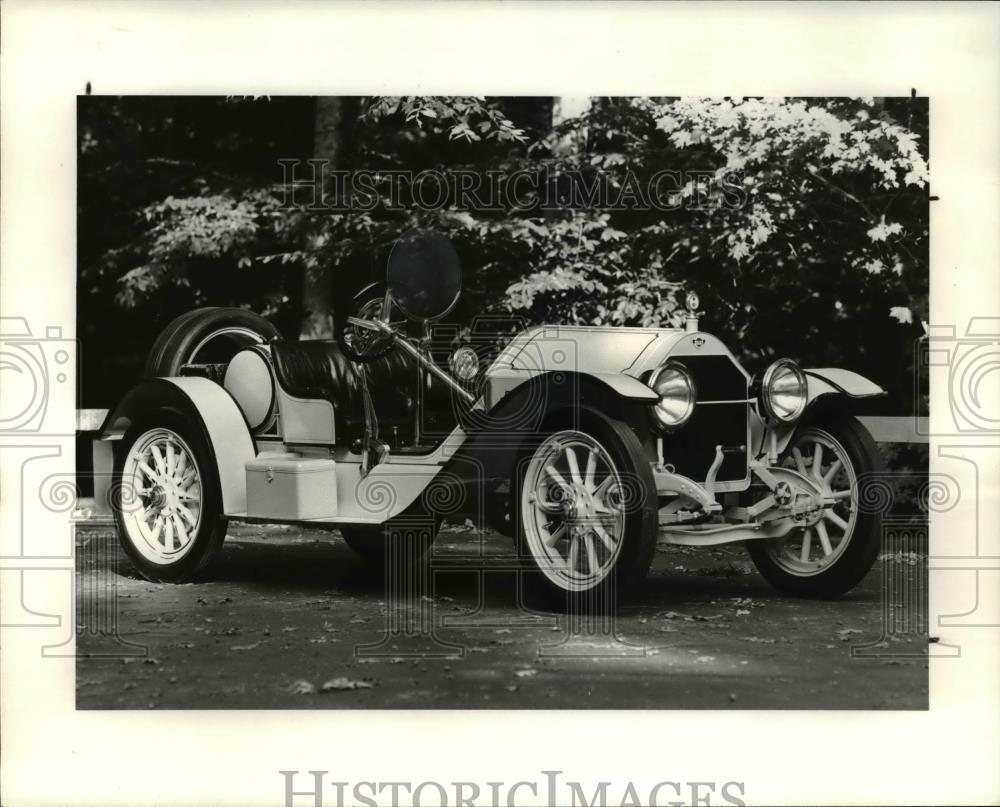 1983 Press Photo 1914 Stutz Bearcat owned by James A Conant of Rocky Rivers - Historic Images