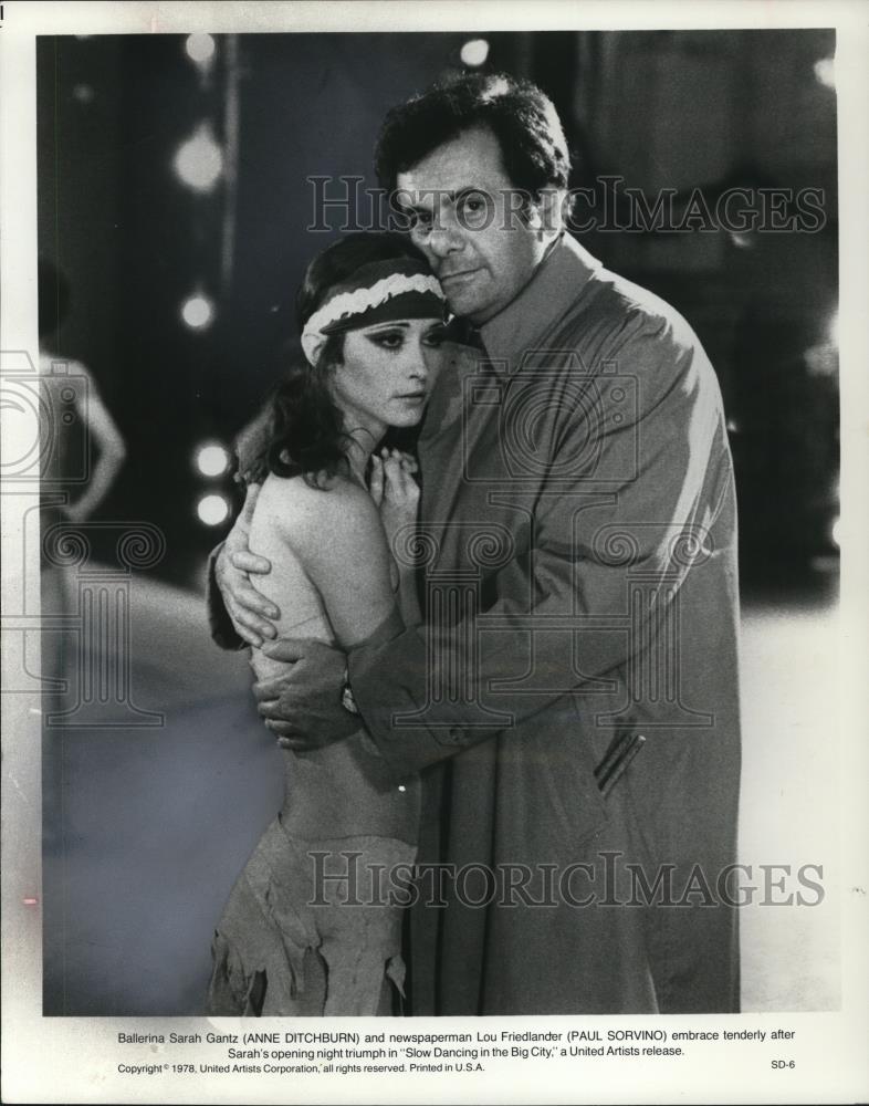 1978 Press Photo Anne Ditchburn & Paul Sorvino in Slow Dancing in the Big City - Historic Images