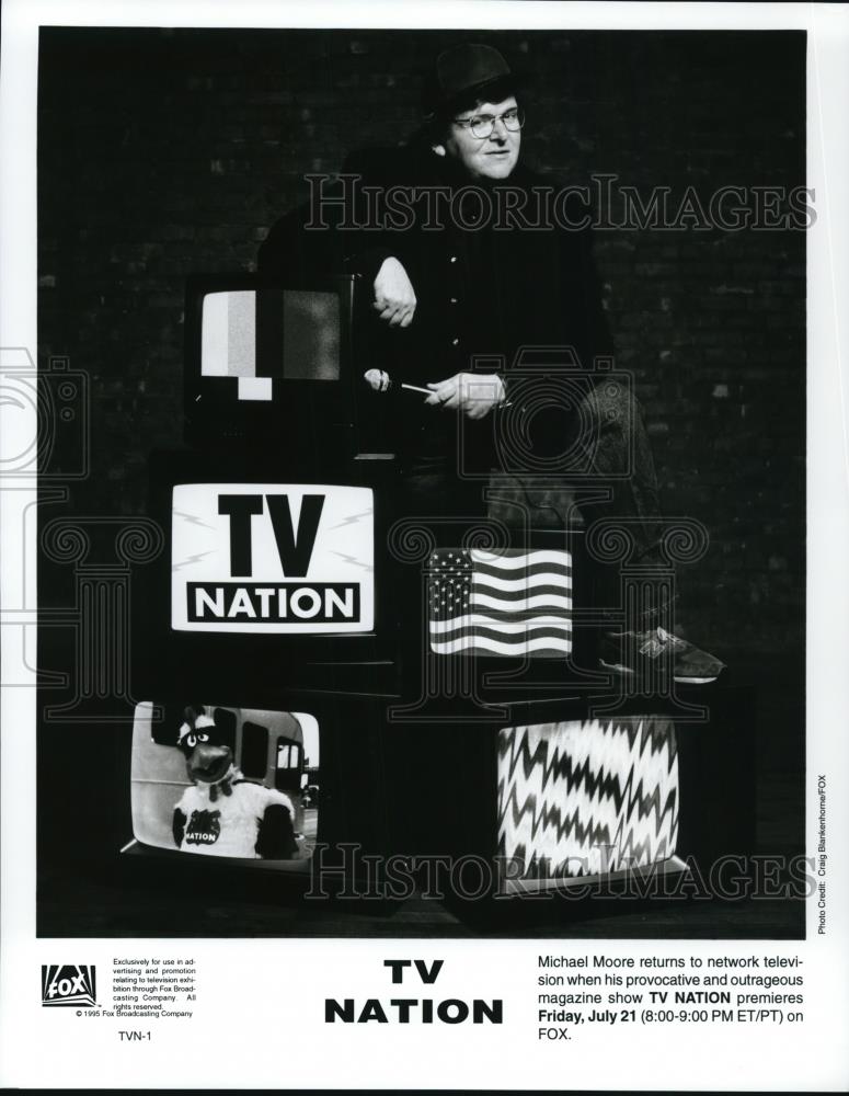 1995 Press Photo Michael Moore host of TV Nation magazine show - cvp48212 - Historic Images