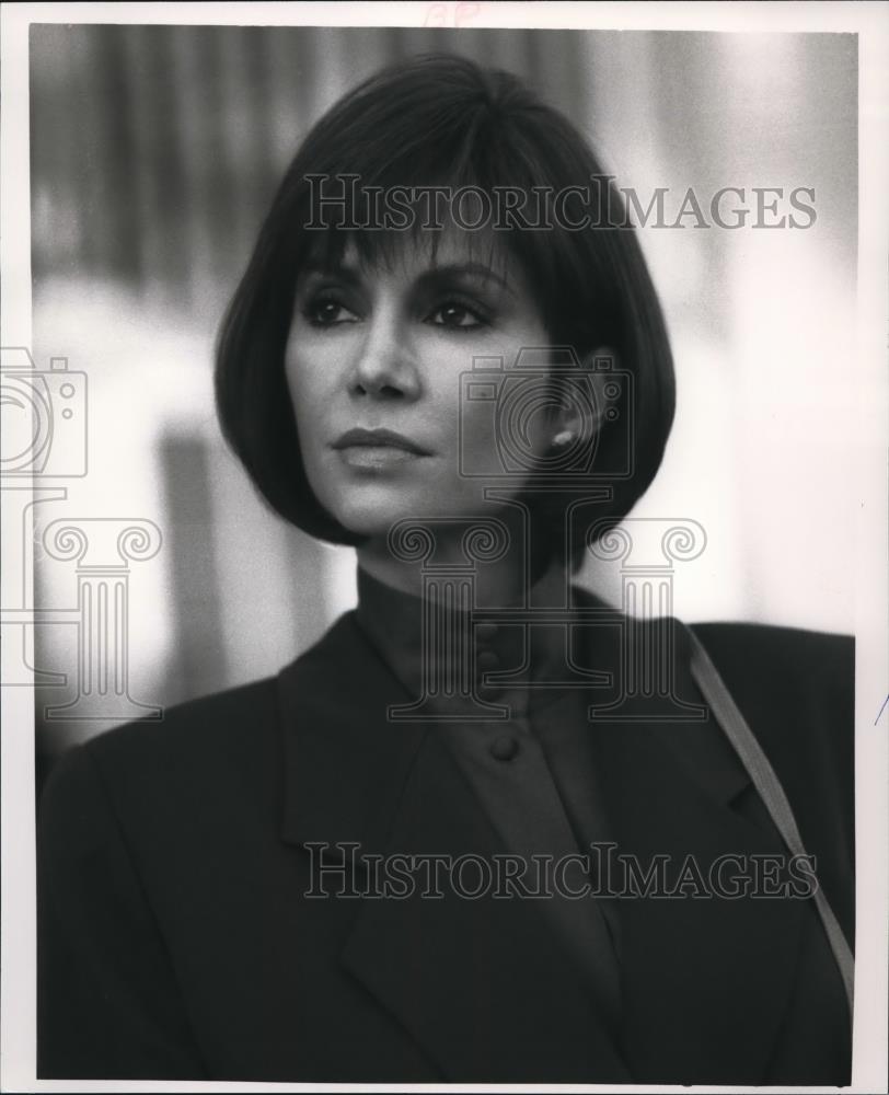 Press Photo Victoria Principal in Naked Lie - cvp72579 - Historic Images