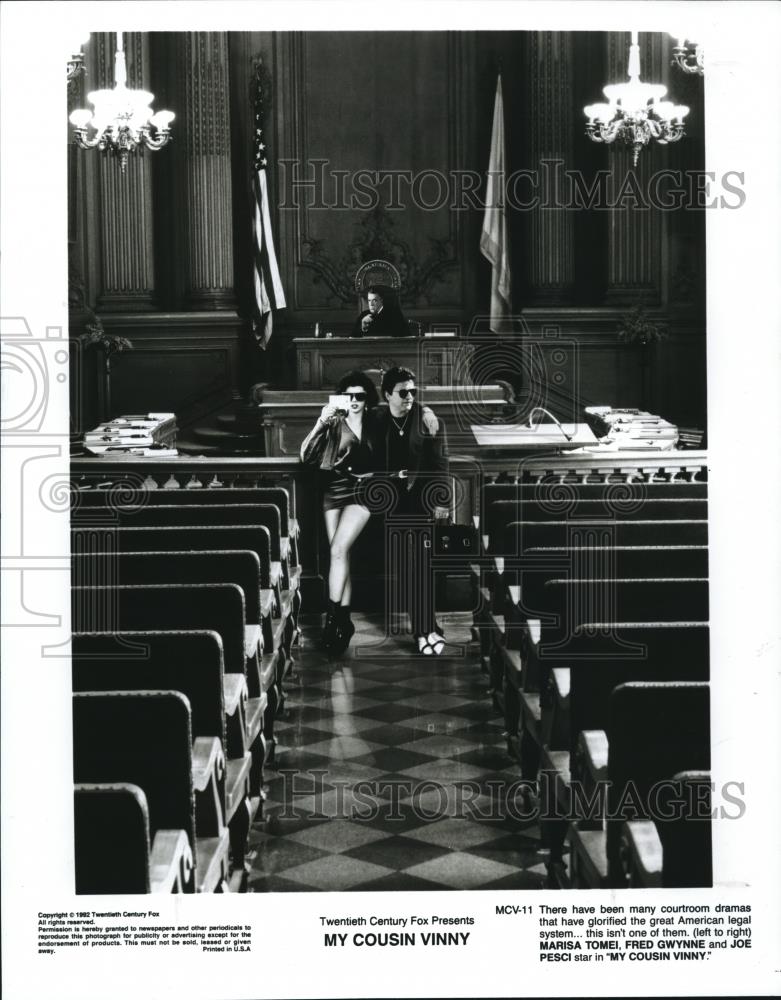 1992 Press Photo Marisa Tomei Fred Gwynne and Joe Pesci in My Cousin Vinny - Historic Images