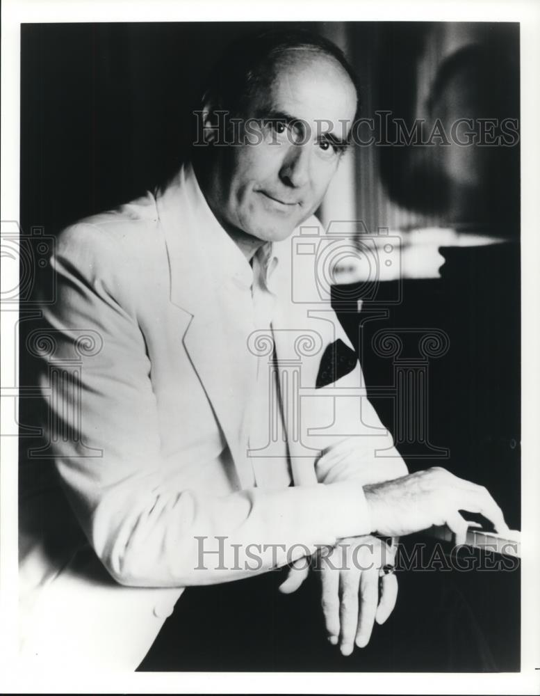 1993 Press Photo Henry Mancini American Composer Conductor and Arranger - Historic Images