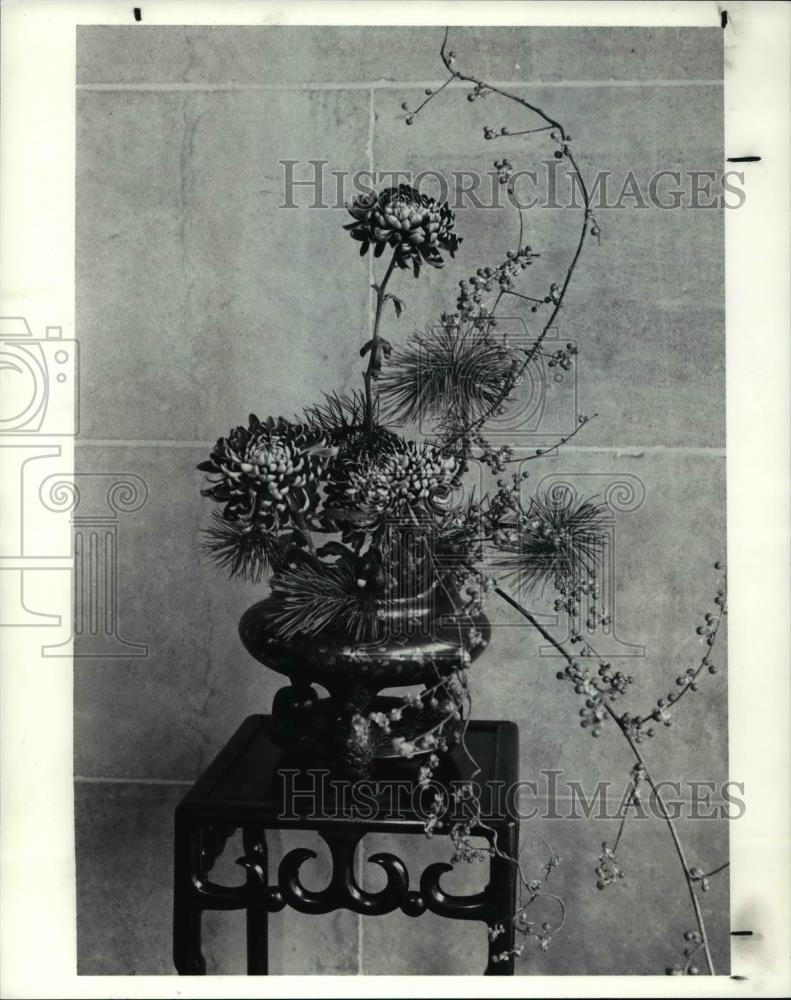 1991 Press Photo Flowers, Ikebana - Historic Images