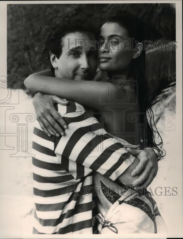 1990 Press Photo Mark Linn-Baker &amp; Charlotte Lewis in Bare Essentials - Historic Images