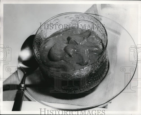 1982 Press Photo Chocolate Mouse - Historic Images