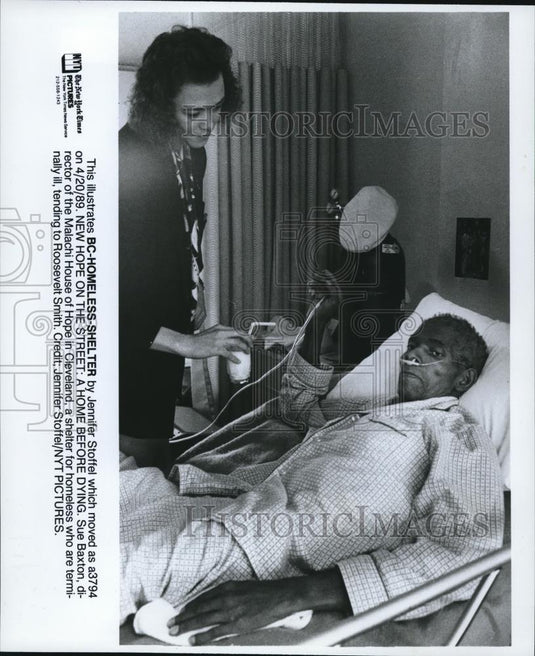 1989 Press Photo A home before dying Sue Baxton director of the Malachi House - Historic Images