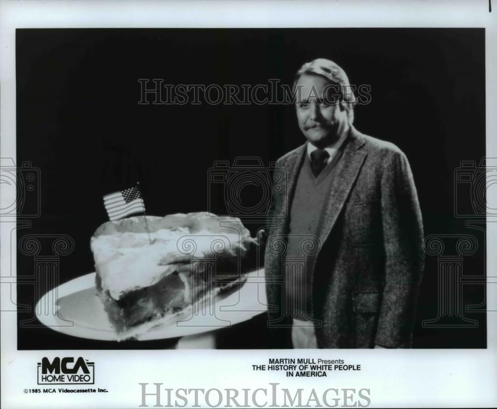 1985 Press Photo TV Program The History of White People in America - cvp55814 - Historic Images