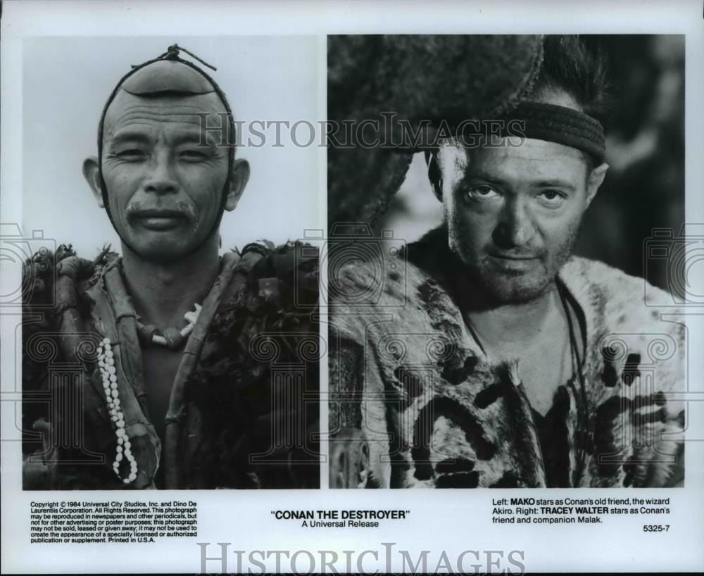 1989 Press Photo Mako &amp; Tracey Walter in Conan The Destroyer - cvp75903 - Historic Images