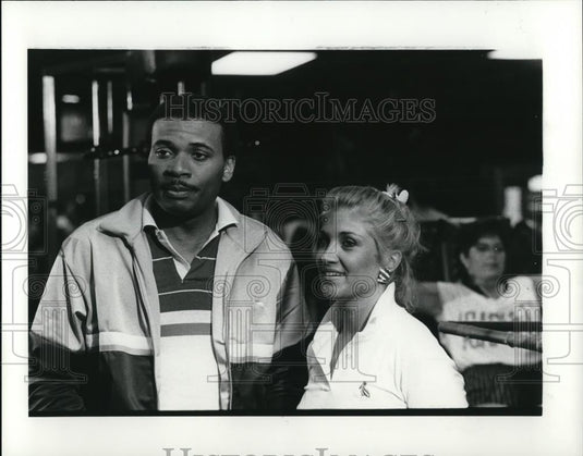 1985 Press Photo Jacqui Bishop and Toni Harris Hosts of P.M. Magazine - Historic Images