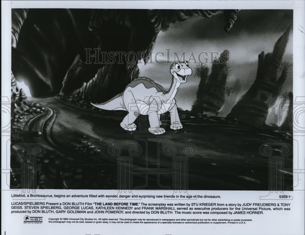 1988 Press Photo Littlefoot dinosaur in The Land Before Time cartoon movie - Historic Images