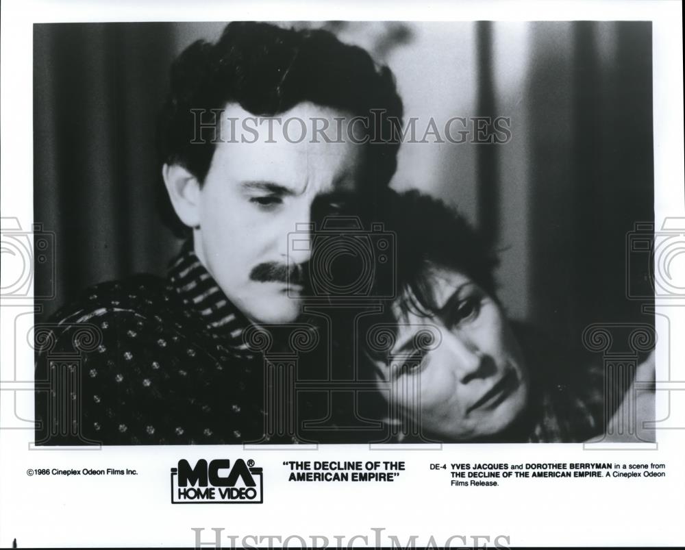 1986 Press Photo Y. Jacques &amp; D. Berryman in The Decline of the American Empire - Historic Images