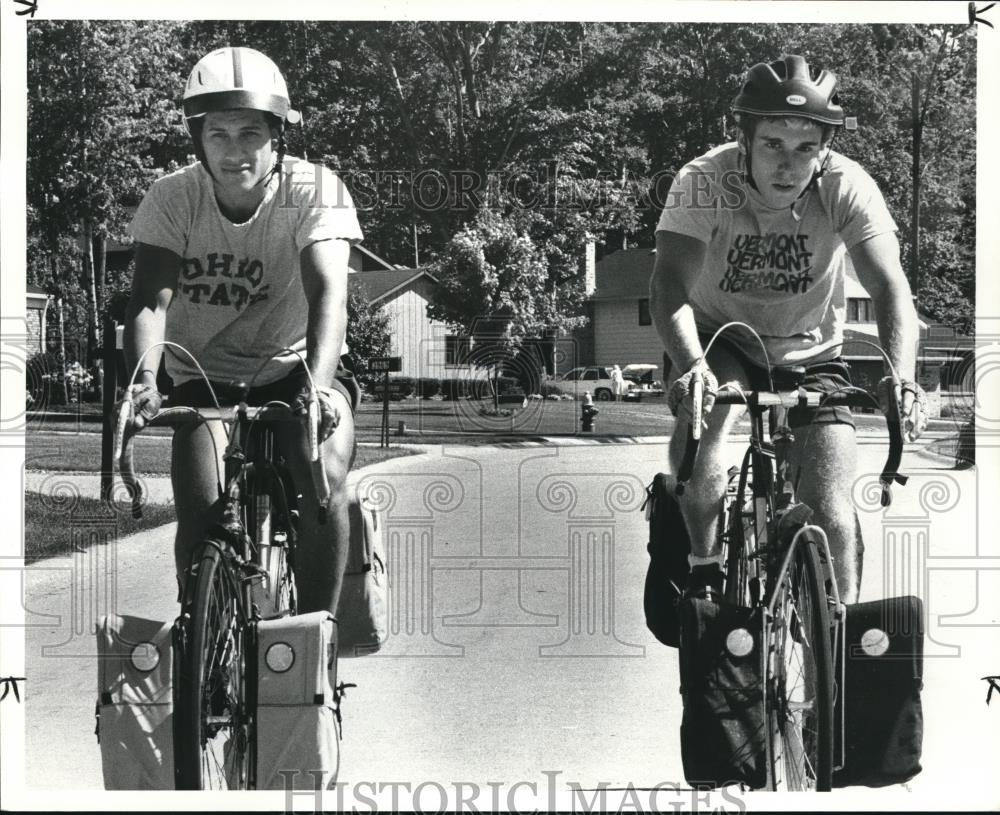 1984 Press Photo Bicycles and Bicyclists, Mark Miller and Glen Delman, two - Historic Images