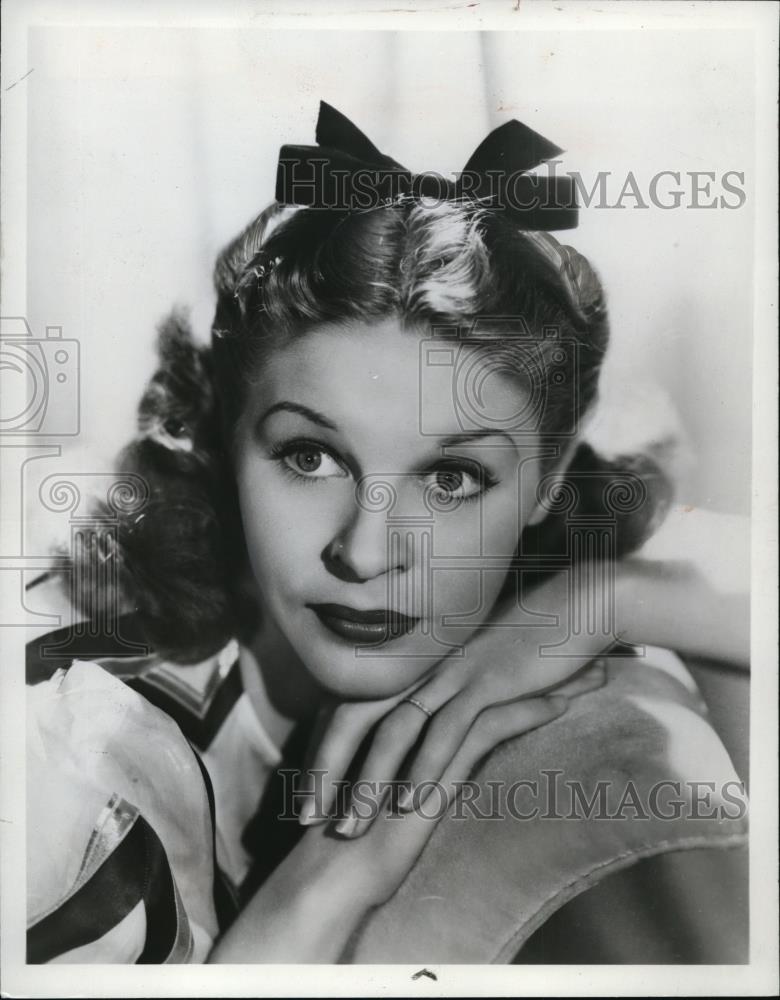 1951 Press Photo Martha Raye - Historic Images