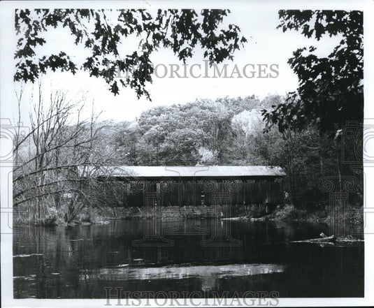 1980 Press Photo Covered Birdges at Fallasburg Park Northeast of Grand Rapids. - Historic Images