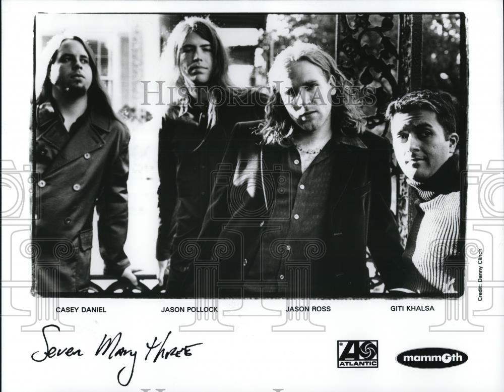 1997 Press Photo Casey Daniel, Jason Pollock and Jason Ross in Seven Mary Three - Historic Images