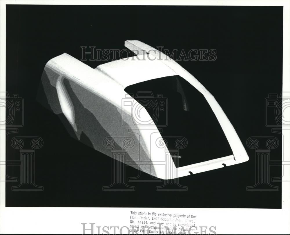 1988 Press Photo Design of a Vacuum Cleaner Case on the Screen of the AIs Comp - Historic Images