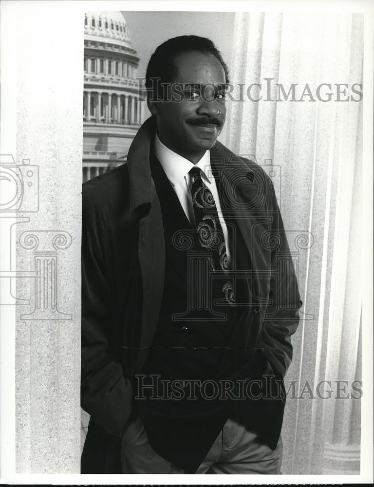 1989 Press Photo Tim Reid stars in Snoops - cvp68353 - Historic Images