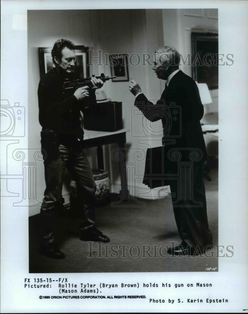 1986 Press Photo Bryan Brown Mason Adams In FX - Historic Images