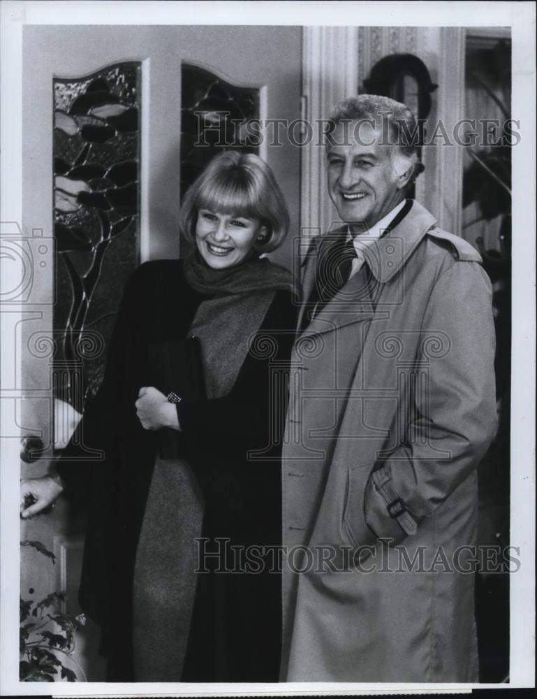 1985 Press Photo Ilene Graff and Bob Uecker in Mr Belvedere - Historic Images