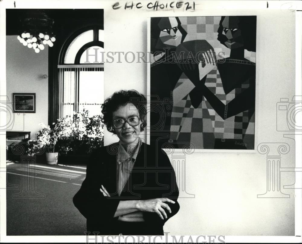1990 Press Photo Isabel Winfred and her arts at the Mather Gallery - Historic Images