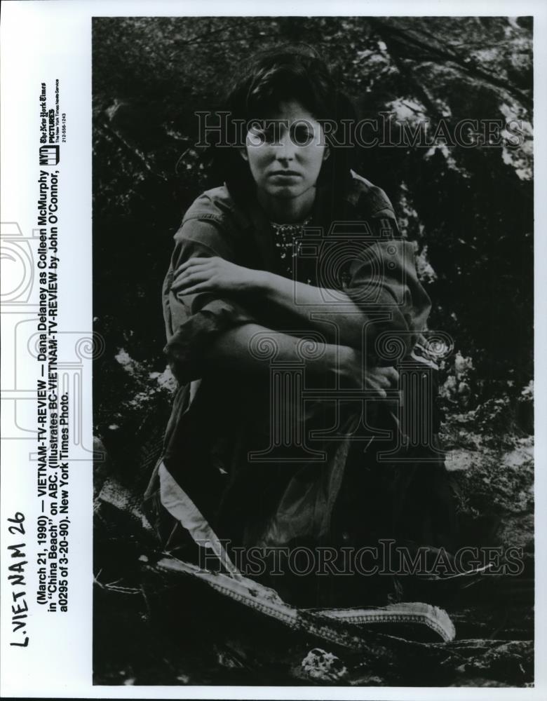 1990 Press Photo Dana Delaney stars as Colleen Murphy on China Beach TV show - Historic Images
