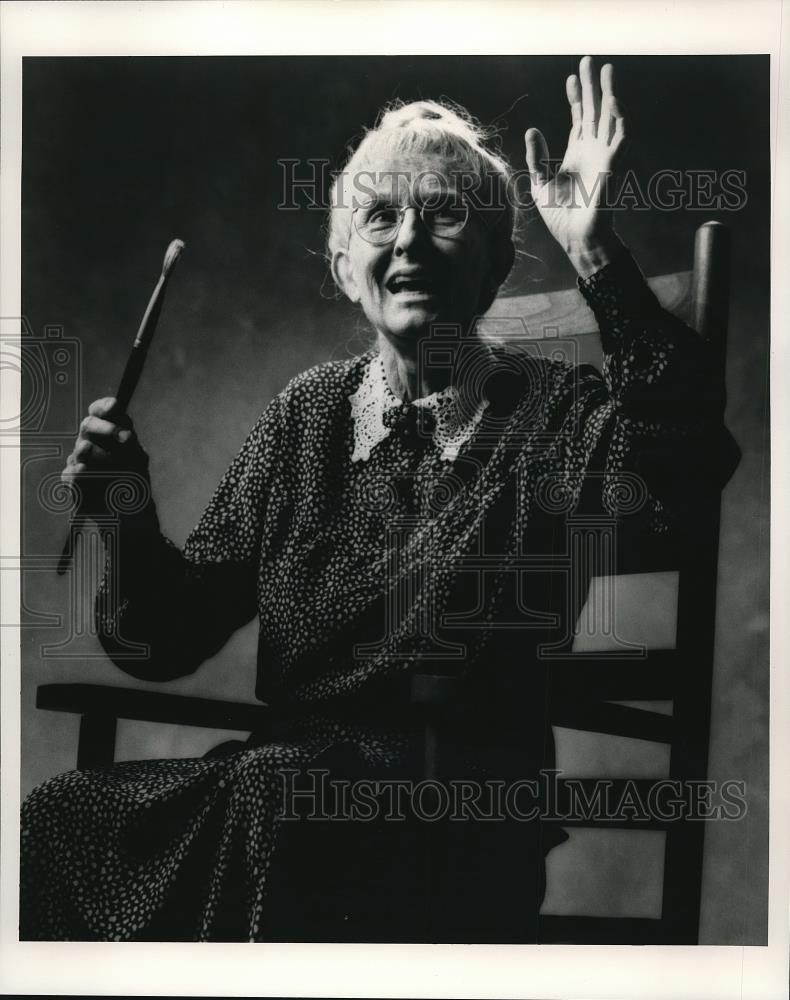 Press Photo Cloris Leachman in An American Primitive - Historic Images