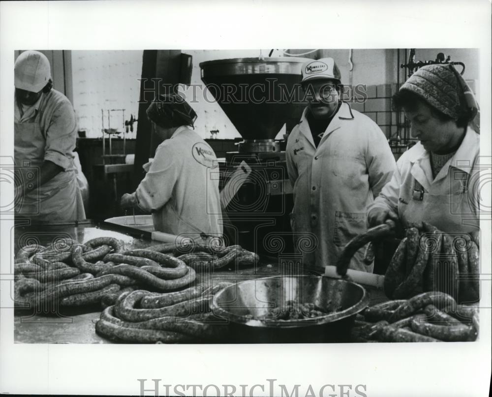 Undated Press Photo Andrei Codrescu stars in Road Scholar - Historic Images