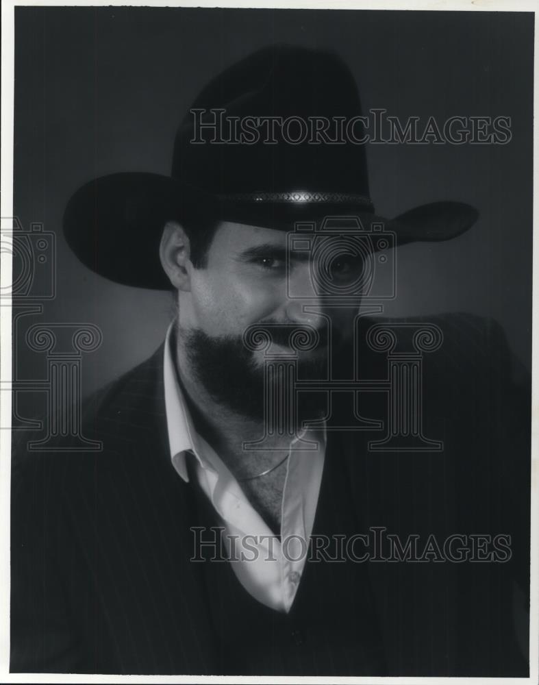 1983 Press Photo Roger Martin American Country Music Singer and Musician - Historic Images
